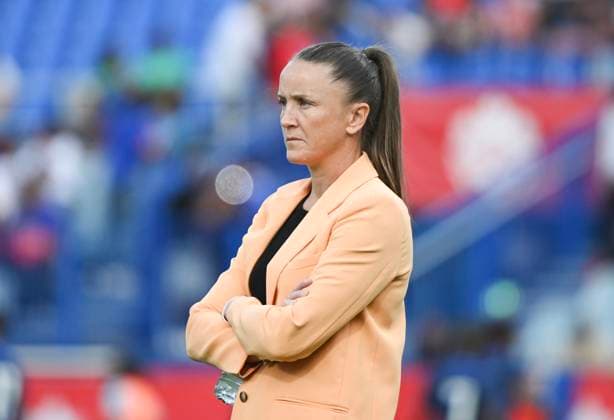 June 3, 2025, Montreal, Pq, Canada: Canada head coach Casey Stoney looks on during the warm-up ahead of their International Friendly, Länderspiel, Nationalmannschaft soccer match against Haiti in Montreal on Tuesday, June 3, 2025. Casey Stoney,  - ZUMAc35_ 20250603_zaf_c35_076 Copyright: xGrahamxHughesx
