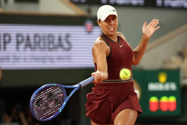 ROLAND GARROS 2025 Thierry Larret MAXPPP - PARIS (75) 04 06 2025 Thierry Larret Maxppp. Tennis. Roland Garros 2025. Internationaux de France de tennis. Stade Roland Garros, Paris (75). Le 4 juin 2025. Court Philippe Chatrier : Madison KEYS (USA) vs Coco GAUFF (USA) PARIS (75) STADE ROLAND GARROS PARIS ILE DE FRANCE FRANCE  Copyright: xMAXPPPxThierryxLarretx TLR202506045503 TLR202506045503
