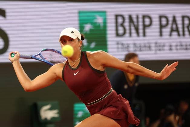 ROLAND GARROS 2025 Thierry Larret MAXPPP - PARIS (75) 04 06 2025 Thierry Larret Maxppp. Tennis. Roland Garros 2025. Internationaux de France de tennis. Stade Roland Garros, Paris (75). Le 4 juin 2025. Court Philippe Chatrier : Madison KEYS (USA) vs Coco GAUFF (USA) PARIS (75) STADE ROLAND GARROS PARIS ILE DE FRANCE FRANCE  Copyright: xMAXPPPxThierryxLarretx TLR202506045507 TLR202506045507