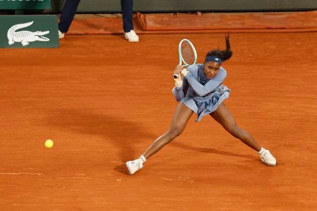June 4, 2025, Paris, Paris, France: Coco Gauff (USA)) in action during the tennis Grand Slam of Roland Garros 2025, quarter final match between Madison Keys (USA) and Coco Gauff (USA)) at Roland Garros Stadium - on June 04.2025.Paris - France Paris France - ZUMAb253 20250604_zsp_b253_001 Copyright: xLoicxBaratouxx