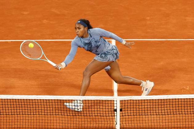 June 4, 2025, Paris, Paris, France: Coco Gauff (USA)) in action during the tennis Grand Slam of Roland Garros 2025, quarter final match between Madison Keys (USA) and Coco Gauff (USA)) at Roland Garros Stadium - on June 04.2025.Paris - France Paris France - ZUMAb253 20250604_zsp_b253_016 Copyright: xLoicxBaratouxx