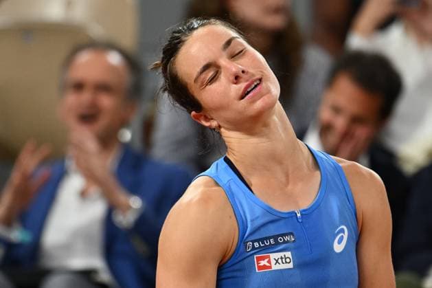 Mirra Andreeva VS Lois Boisson à Roland Garros le 4 juin 2025 Julien Mattia Le Pictorium Le Pictorium MAXPPP - Paris 04 06 2025 Roland Garros 2025: Mirra Andreeva () affronte Lois Boisson (FRA) en quart de finale du tournoi du grand chelem, sur le court Philippe Chatrier, à Paris, le 4 Juin 2025, au stade Roland-Garros, - 04 06 2025 - France Ile-de-France Paris - Julien Mattia Le Pictorium Roland Garros 2025: Mirra Andreeva () faces Lois Boisson (FRA) in the quarter-finals of the Grand Slam tournament, on the Philippe Chatrier court, in Paris, on June 4, 2025, at the Roland-Garros stadium, - 04 06 2025 - France Ile-de-France (region) Paris - Julien Mattia Le Pictorium Paris Ile-de-France France Copyright: xLexPictorium MAXPPPxJulienxMattiax xLexPictoriumx PTR202506046069 PTR202506046069