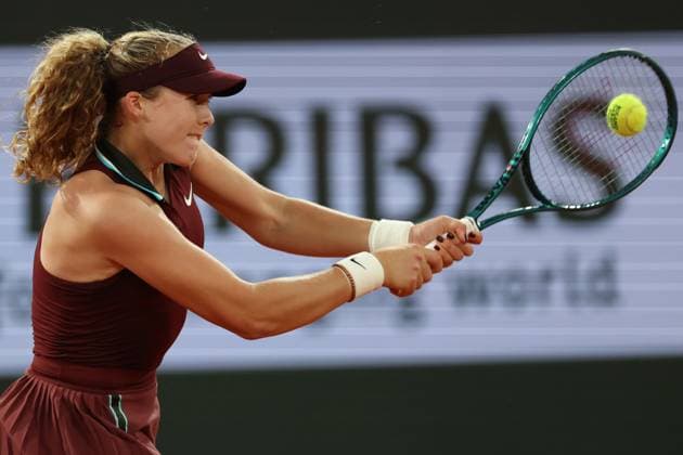 June 4, 2025, Paris, Celestynow, France: MIRRA ANDREEVA during the match against Lois Boisson of France in the quarter final of the French Open 2025 at Roland Garros in Paris. Andreeva lost 6:7 (6-8), 3:6. Paris France - ZUMAc278 20250604_zsp_c278_042 Copyright: xMarcinxCholewinskix