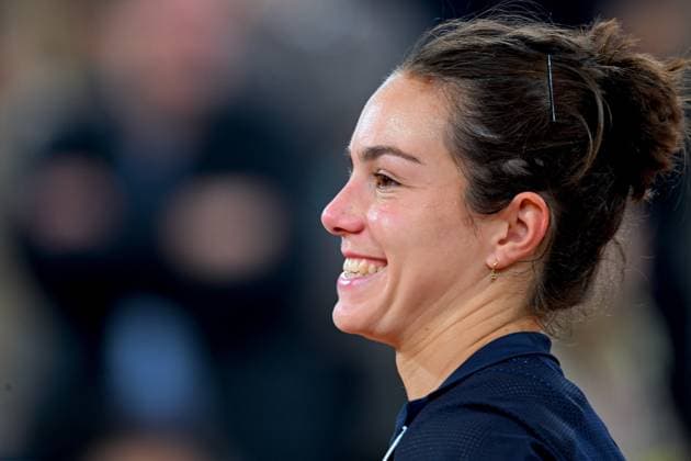 French Open - Lois Boisson Eliminates Mirra Andreeva in The Quarter-Finals Lois Boisson of France plays against Mirra Andreeva of Russia in the quarter finals of the womens singles at Roland Garros on June 4, 2025 in Paris, France. Photo by ABACAPRESS.COM Paris France  Copyright: xABACAx