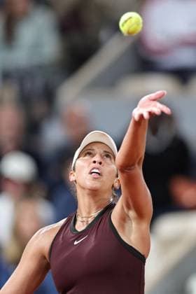 Madison Keys, USA, during semifinals of 2025 French Open at Roland Garros, Paris, 04 06 2025