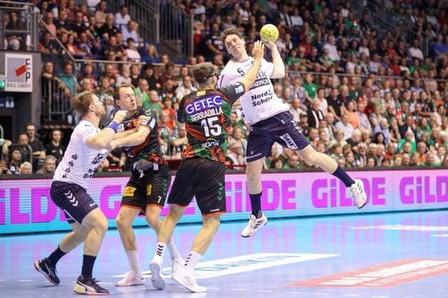 04 06 2025, xtgx, Handball, Daikin HBL, SC Magdeburg SG Flensburg Handewitt v l Niclas Kirkelokke Flensburg, 5 throws goal, Torschuetze, scores goal, Treffer, scores the goal Magdeburg