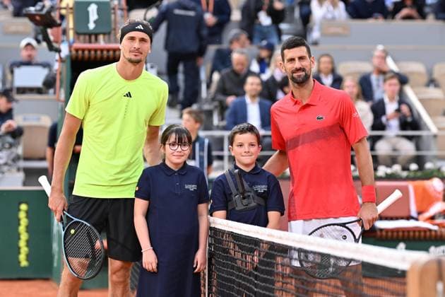 2025 Roland-Garros - Day 11 PARIS, FRANCE - JUNE 4: Alexander Zverev of Germany and Novak Djokovic of Serbia pose ahead of the Men s Singles Quarter Final match on Day Eleven of the 2025 French Open at Court Philippe-Chatrier in Paris, France on June 4, 2025. Mustafa Yalcin Anadolu Paris France. Editorial use only. Please get in touch for any other usage.  Copyright: x2025xAnadoluxMustafaxYalcinx
