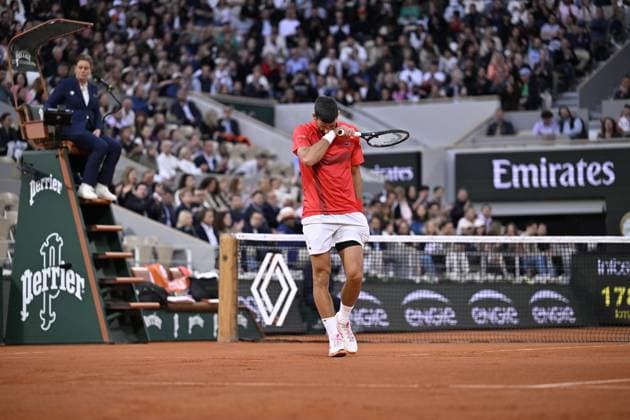 2025 Roland-Garros - Day 11 PARIS, FRANCE - JUNE 04: Novak Djokovic of Serbia plays against Alexander Zverev of Germany during the Men s Singles Quarter Final match on Day Eleven of the 2025 French Open at Roland Garros on June 04, 2025 in Paris, France. Burak Akbulut Anadolu Paris France. Editorial use only. Please get in touch for any other usage.  Copyright: x2025xAnadoluxBurakxAkbulutx