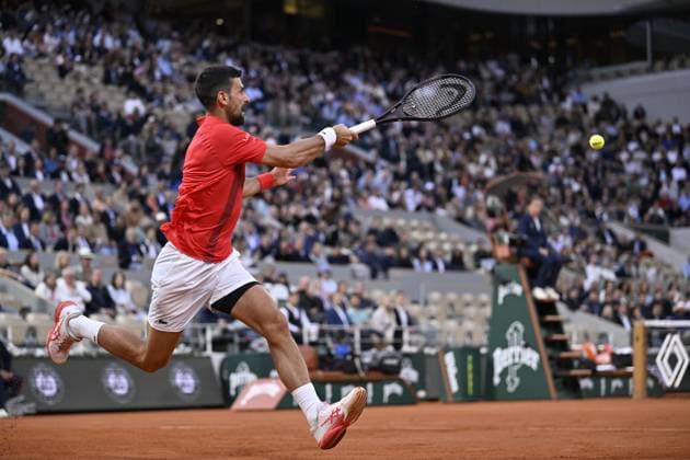 2025 Roland-Garros - Day 11 PARIS, FRANCE - JUNE 04: Novak Djokovic of Serbia plays against Alexander Zverev of Germany during the Men s Singles Quarter Final match on Day Eleven of the 2025 French Open at Roland Garros on June 04, 2025 in Paris, France. Burak Akbulut Anadolu Paris France. Editorial use only. Please get in touch for any other usage.  Copyright: x2025xAnadoluxBurakxAkbulutx