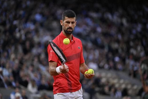 2025 Roland-Garros - Day 11 PARIS, FRANCE - JUNE 4: Alexander Zverev (not seen) of Germany in action against Novak Djokovic of Serbia during the Men s Singles Quarter Final match on Day Eleven of the 2025 French Open at Court Philippe-Chatrier in Paris, France on June 4, 2025. Burak Akbulut Anadolu Paris France. Editorial use only. Please get in touch for any other usage.  Copyright: x2025xAnadoluxBurakxAkbulutx