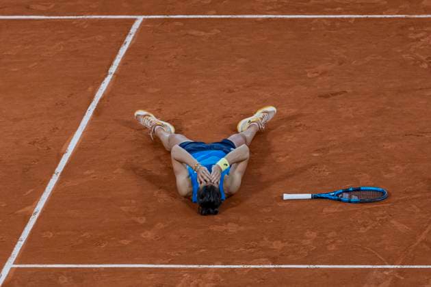 2025 French Open - Day Eleven Lois Boisson wins the match against Mirra Andreeva at the Roland Garros Grand Slam Tournament in Paris, France, on June 4, 2025. Paris France  Copyright: xRobertxSzaniszlox originalFilename:szaniszlo-notitle250604_npIPZ.jpg