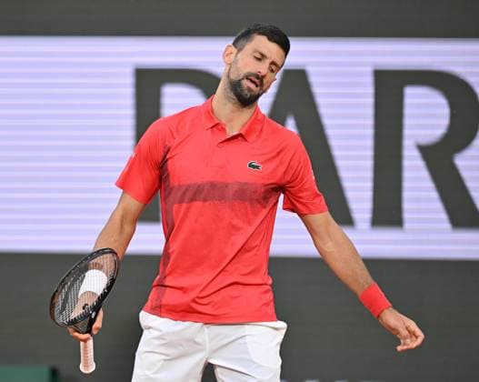 2025 Roland-Garros - Day 11 PARIS, FRANCE - JUNE 04: Novak Djokovic of Serbia gestures as he plays against Alexander Zverev of Germany during the Men s Singles Quarter Final match on Day Eleven of the 2025 French Open at Roland Garros on June 04, 2025 in Paris, France. Mustafa Yalcin Anadolu Paris France. Editorial use only. Please get in touch for any other usage.  Copyright: x2025xAnadoluxMustafaxYalcinx