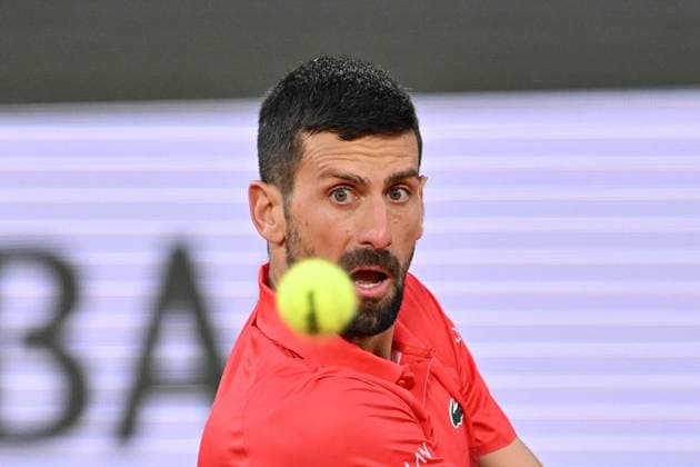 2025 Roland-Garros - Day 11 PARIS, FRANCE - JUNE 04: Novak Djokovic of Serbia gestures as he plays against Alexander Zverev of Germany during the Men s Singles Quarter Final match on Day Eleven of the 2025 French Open at Roland Garros on June 04, 2025 in Paris, France. Mustafa Yalcin Anadolu Paris France. Editorial use only. Please get in touch for any other usage.  Copyright: x2025xAnadoluxMustafaxYalcinx