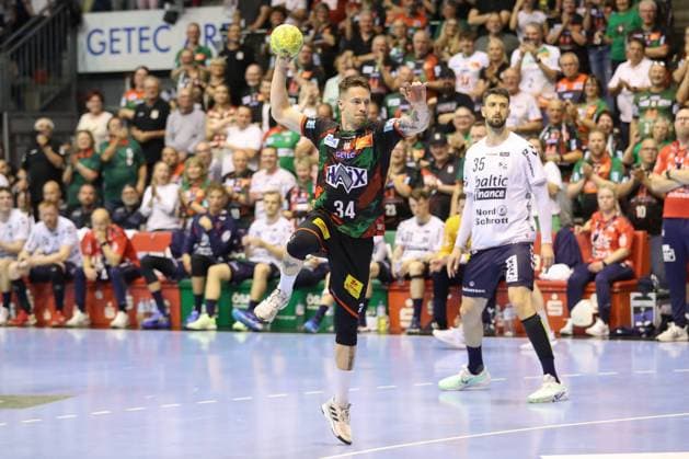 04 06 2025, xtgx, Handball, Daikin HBL, SC Magdeburg SG Flensburg Handewitt v l Michael Damgaard Magdeburg, 34 throws goal, Torschuetze, erzielt Tor, Treffer, scores the goal Magdeburg