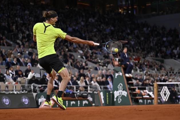 2025 Roland-Garros - Day 11 PARIS, FRANCE - JUNE 04: Novak Djokovic of Serbia and Alexander Zverev of Germany compete during the Men s Singles Quarter Final match on Day Eleven of the 2025 French Open at Roland Garros on June 04, 2025 in Paris, France. Burak Akbulut Anadolu Paris France. Editorial use only. Please get in touch for any other usage.  Copyright: x2025xAnadoluxBurakxAkbulutx