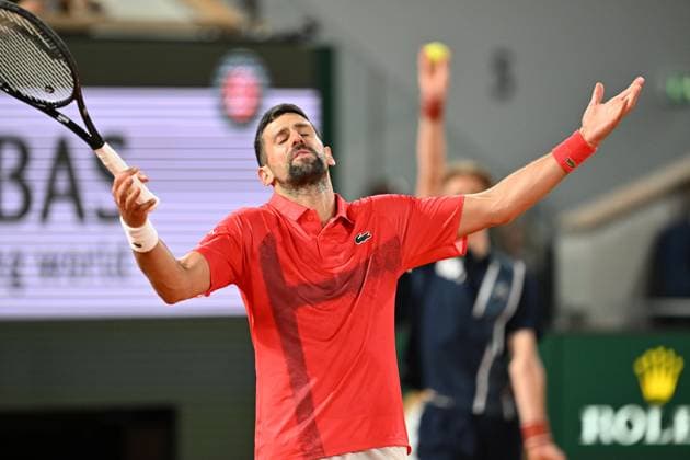 2025 Roland-Garros - Day 11 PARIS, FRANCE - JUNE 04: Novak Djokovic of Serbia celebrates after winning against Alexander Zverev of Germany during the Men s Singles Quarter Final match on Day Eleven of the 2025 French Open at Roland Garros on June 04, 2025 in Paris, France. Mustafa Yalcin Anadolu Paris France. Editorial use only. Please get in touch for any other usage.  Copyright: x2025xAnadoluxMustafaxYalcinx