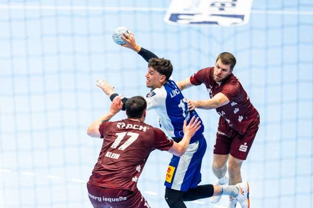 04 06 2025, GER, Handball, Men, Season 24 25, 1 Daikin Handball Bundesliga, 33 Matchday, ThSV Eisenach 1 VfL Potsdam Jannek Klein 1 VfL Potsdam Ole Schramm 1 VfL Potsdam Marko Grgic ThSV Eisenach,17 99817 Eisenach Werner Assmann Halle Am Sportp Thueringen Germany