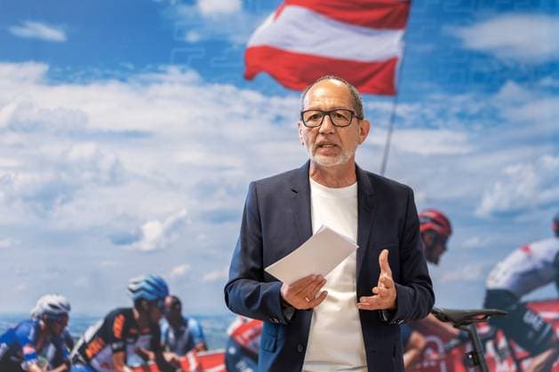 04 06 2025, Feldkirch, AUT, Tour of Austria 2025, Presentation of the Tour of Austria, in the picture Martin Böckle Martin Böckle during the Presentation of the Tour of Austria 2025 in Feldkirch, Austria on 2025 06 04 Expa Feldkirch  EP_gro