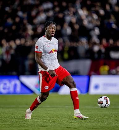 Leipzigs El Chadaille Bitshiabu test match RB Leipzig FC Santos 3 1 on May 28, 2025 at the training camp in Braganza, Brazil Estadio Cicero De Souza, Braganza Brazil RB Leipzig FC Santos 3 1