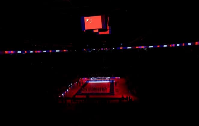 (250605) -- BEIJING, June 5, 2025 -- Players of China (top) stand in line for the national anthem before the Pool 3 match between China and Poland at the Women s Volleyball Nations League (VNL) 2025 Beijing, at the National Indoor Stadium in Beijing, China, June 5, 2025. ) (SP)CHINA-BEIJING-VOLLEYBALL-VNL-CHINA VS POLAND (CN) HanxYan 