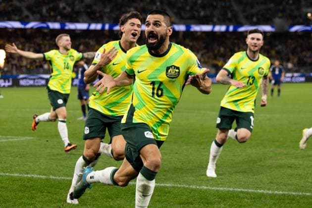 Perth, Australia, June 5th 2025: Aziz Behich (16 Australia) celebrates after scoring a goal during the FIFA World Cup, WM, Weltmeisterschaft, Fussball 26â ¢ AFC Qualifiers game between Australia and Japan at Optus Stadium in Perth, Australia. (Ramiro Larguia SPP)  Copyright: xRamiroxLarguiax xSPPx spp-en-RaLaSp-Australia vs Japan 0036