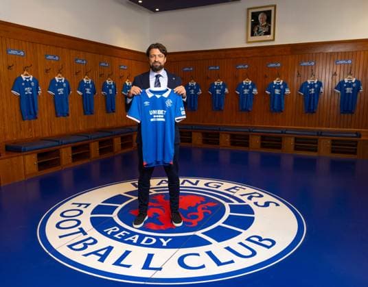 New Rangers Head Coach Russell Martin in the dressing room at Ibrox Stadium. Russell Martin unveiled as the new Head Coach of Rangers Football Club, Ibrox, Scotland, UK - 05 Jun 2025  Copyright: xO Rourke RangersxFC Shutterstockx 15343523as