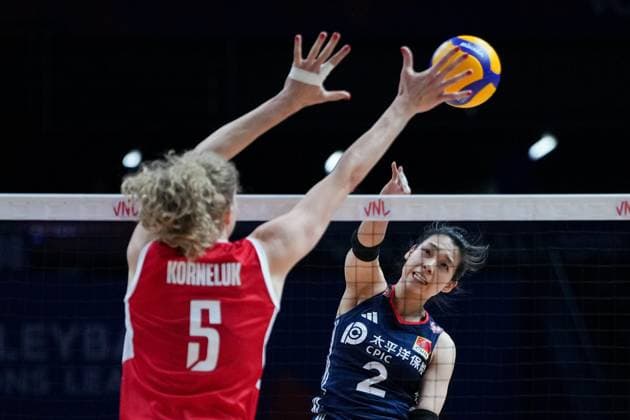 (250605) -- BEIJING, June 5, 2025 -- Zhuang Yushan (R) of China spikes the ball during the Pool 3 match between China and Poland at the Women s Volleyball Nations League (VNL) 2025 at the National Indoor Stadium in Beijing, China, June 5, 2025. ) (SP)CHINA-BEIJING-VOLLEYBALL-VNL-CHINA VS POLAND (CN) JuxHuanzong 