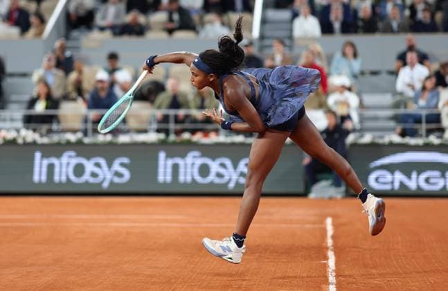 Coco Gauff of USA in action French Open Tennis, Day Twelve, Tennis, Roland Garros, Paris, France - 05 Jun 2025 EDITORIAL USE ONLY No use with unauthorised audio, video, data, fixture lists, club league logos or live services. Online in-match use limited to 120 images, no video emulation. No use in betting, games or single club league player publications.  Copyright: xEllaxLing Shutterstockx 15337997bu