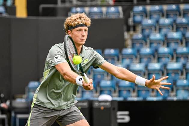 5th June 2025; Edgbaston Priory Club, Birmingham, England: Lexus Birmingham Open Tennis, Day 4; Martin Landaluce (ESP) hits a forehand return of serve in the match against Lloyd Harris (RSA)  ActionPlus12798425 GodfreyxPitt