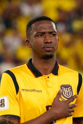 Guayaquil, Ecuador - June 05: Willian Pacho of Ecuador getting into the field prior to the FIFA World Cup, WM, Weltmeisterschaft, Fussball 2026 Qualifier match between Ecuador and Brazil at Estadio Banco Pichincha on June 05, 2025 in Guayaquil, Ecuador. (Photo by Enrique Gonzalez Eurasia Images) Guayaquil Estadio Banco Pichincha Ecuador *** Guayaquil, Ecuador June 05 Willian Pacho of Ecuador getting into the field prior to the FIFA World Cup 2026 Qualifier match between Ecuador and Brazil at Estadio Banco Pichincha on June 05, 2025 in Guayaquil, Ecuador Photo by Enrique Gonzalez Eurasia Sport Images Guayaquil Estadio Banco Pichincha Ecuador Copyright: x x2025xEurasiaxSportxImagesx jp-en-EuSpIm-MF5_EGZ_Brazil_Ecuador_05Jun2025_EC122