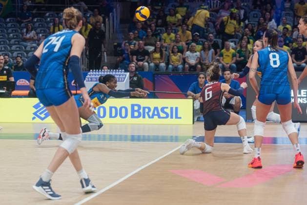 Germany vs Italy RIO DE JANEIRO, RJ - 05.06.2025: GERMANY VS ITALY - Italy& 39;s women& 39;s volleyball team wins in a tie break against Germany on the second day of the VNL, at Maracanazinho in Rio de Janeiro, RJ, this Thursday (05). (Photo: Letycia Miller Fotoarena) x2749655x  LetyciaxMiller