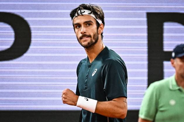June 6, 2025, Paris, France, France: Lorenzo MUSETTI of Italy celebrates his point during the thirteenth day of Roland-Garros 2025, French Open 2025, Grand Slam tennis tournament at Roland-Garros Stadium on June 06, 2025 in Paris, France. Paris France - ZUMAm308 20250606_zsp_m308_006 Copyright: xMatthieuxMirvillex