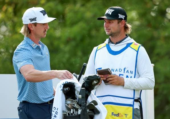 RBC Canadian Open 2025 at TPC Toronto at Osprey Valley CALEDON, ONTARIO - JUNE 06: Jake Knapp of the United States talks with his caddie at the 6th tee during the second round of the RBC Canadian Open 2025 at TPC Toronto at Osprey Valley on June 06, 2025 in Caledon, Ontario, Canada. Caledon Ontario United States  Copyright: xAmyxLemusx originalFilename:lemus-rbccanad250606_npp1P.jpg