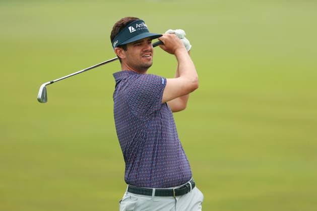 RBC Canadian Open 2025 at TPC Toronto at Osprey Valley CALEDON, ONTARIO - JUNE 06: Beau Hossler of the United States hits from the 1st fairway during the second round of the RBC Canadian Open 2025 at TPC Toronto at Osprey Valley on June 06, 2025 in Caledon, Ontario, Canada. Caledon Ontario United States  Copyright: xAmyxLemusx originalFilename:lemus-rbccanad250606_npVnG.jpg