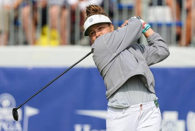 June 06, 2025: Fatima Fernandez Cano of Spain tees off on the 1st hole during the ShopRite LPGA, Golf Damen Classic Presented by Acer in Galloway, NJ. CSM Galloway United States of America - ZUMAc04_ 20250606_zma_c04_055 Copyright: xMikexLangishx
