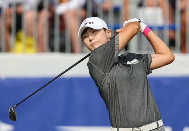 June 06, 2025: Sung Hyun Park from the Republic of Korea tees off on the 1st hole during the ShopRite LPGA, Golf Damen Classic Presented by Acer in Galloway, NJ. CSM Galloway United States of America - ZUMAc04_ 20250606_zma_c04_059 Copyright: xMikexLangishx