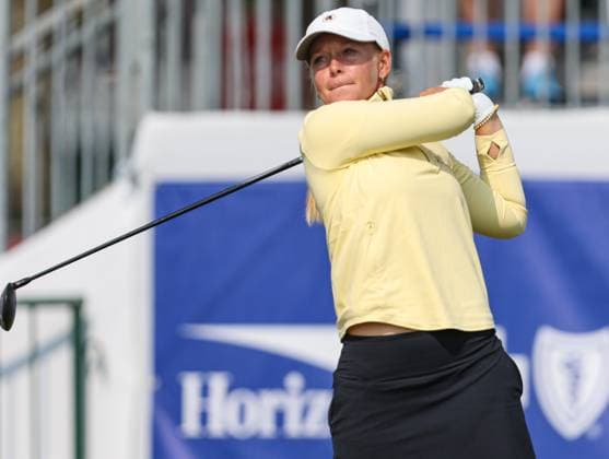 June 06, 2025: Lauren Hartlage from the United States tees off on the 1st hole during the ShopRite LPGA, Golf Damen Classic Presented by Acer in Galloway, NJ. CSM Galloway United States of America - ZUMAc04_ 20250606_zma_c04_076 Copyright: xMikexLangishx