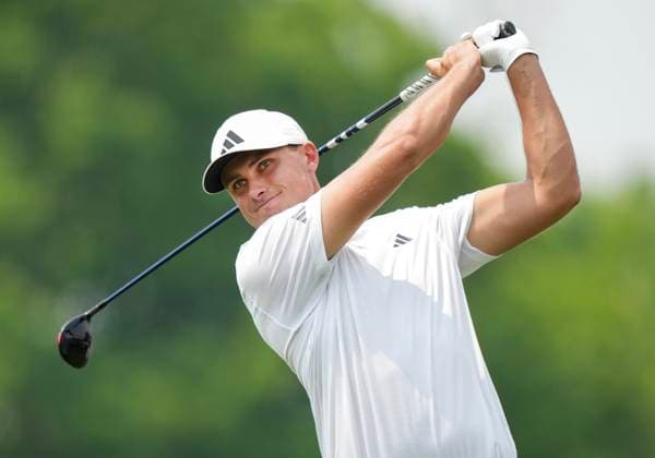 June 6, 2025, Caledon, On, CANADA: Ludvig Aberg hits his tee shot on the fifth hole during second round of the RBC Canadian Open golf tournament in Caledon, Ont., on Friday, June 6, 2025. Golf 2025: Canadian Open: Second Round  - ZUMAc35_ 20250606_zaf_c35_155 Copyright: xNathanxDenettex