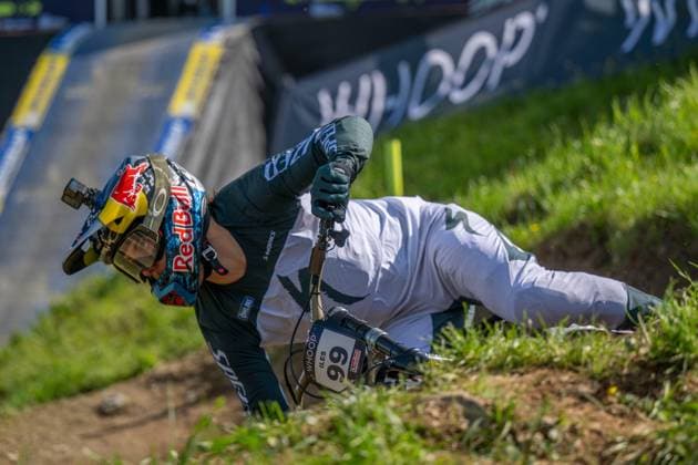 MOUNTAINBIKE - UCI MTB World Series LEOGANG,AUSTRIA,07.JUN.25 - CYCLING, MOUNTAIN BIKE - UCI Mountainbike World Cup, downhill. Image shows Finn Iles (CAN).  GEPAxpictures xWolfgangxKofler