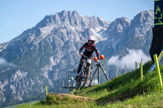 MOUNTAINBIKE - UCI MTB World Series LEOGANG,AUSTRIA,07.JUN.25 - CYCLING, MOUNTAIN BIKE - UCI Mountainbike World Cup, downhill. Image shows Fernanda Quiroga (CHI).  GEPAxpictures xWolfgangxKofler