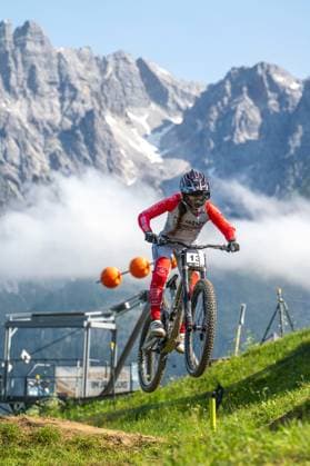 MOUNTAINBIKE - UCI MTB World Series LEOGANG,AUSTRIA,07.JUN.25 - CYCLING, MOUNTAIN BIKE - UCI Mountainbike World Cup, downhill. Image shows Louise Anna Ferguson (GBR).  GEPAxpictures xWolfgangxKofler