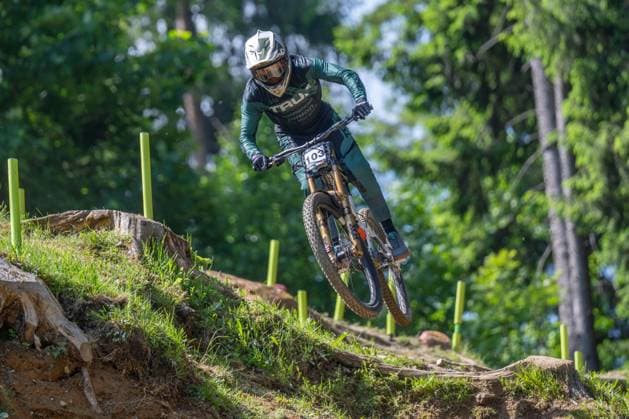 MOUNTAINBIKE - UCI MTB World Series LEOGANG,AUSTRIA,07.JUN.25 - CYCLING, MOUNTAIN BIKE - UCI Mountainbike World Cup, downhill. Image shows Taylor Vernon (GBR).  GEPAxpictures xWolfgangxKofler