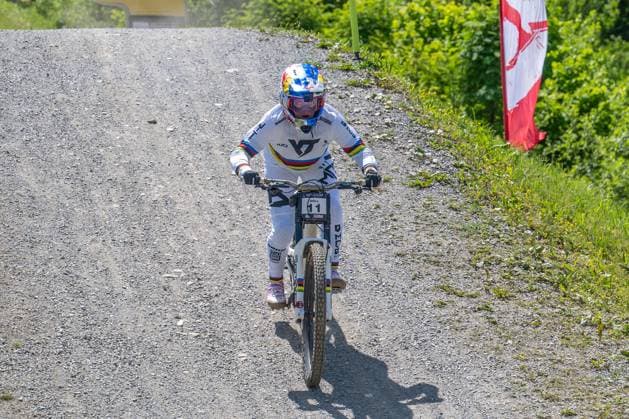 MOUNTAINBIKE - UCI MTB World Series LEOGANG,AUSTRIA,07.JUN.25 - CYCLING, MOUNTAIN BIKE - UCI Mountainbike World Cup, downhill. Image shows Valentina Hoell (AUT).  GEPAxpictures xWolfgangxKofler
