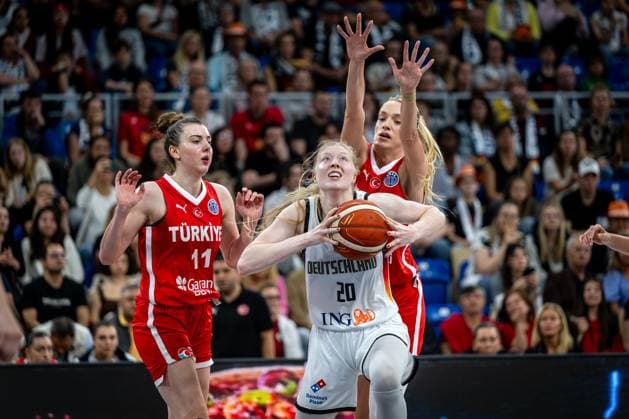 Basketball Heidelberg 06 06 2025 Test match DBB Women Germany GER Turkey TUR Frida Bühner Germany, No 20 Meltem Yildizhan Turkey, No 23 Elif Bayram Turkey, No 11