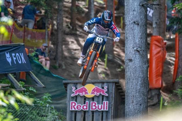 MOUNTAINBIKE - UCI MTB World Series LEOGANG,AUSTRIA,07.JUN.25 - CYCLING, MOUNTAIN BIKE - UCI Mountainbike World Cup, downhill. Image shows Jenna Hastings (NZL).  GEPAxpictures xWolfgangxKofler