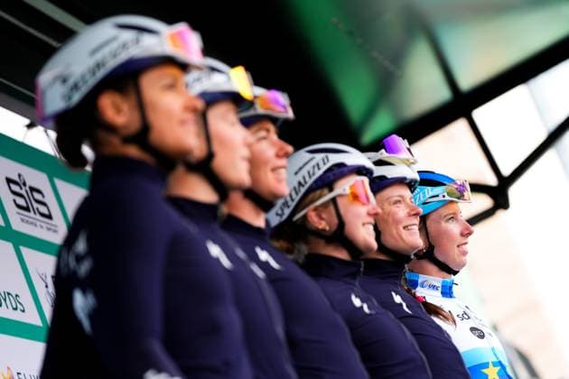 2025 Lloyds Tour of Britain Women Picture by Olly Hassell SWpix.com - 07 06 2025 - Cycling - UCI Women s World Tour - 2025 Lloyds Tour of Britain Women - Stage 3: The Scottish Borders Stage, Kelso - Team Presentation - Team SD Worx - Protime - Lorena Wiebes Copyright: x xSWpix.comx(t axPhotographyxHubxLtd)xOllyxHassell SWpix.comx SWP-2945-0297