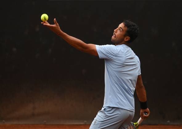 Hugo Dellien of Bolivia serves against Tseng Chun-Hsin of Taiwan during their final match at the UniCredit Czech Open, ATP, Tennis Herren Challenger tour in Prostejov, Czech Republic, June 7, 2025. (CTKxPhoto LudekxPerina) CTKPhotoP2025060702575  CTKPhotoP2025060702575