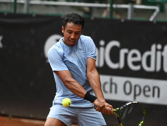 Hugo Dellien of Bolivia returns a ball to Tseng Chun-Hsin of Taiwan during their final match at the UniCredit Czech Open, ATP, Tennis Herren Challenger tour in Prostejov, Czech Republic, June 7, 2025. (CTKxPhoto LudekxPerina) CTKPhotoP2025060702718  CTKPhotoP2025060702718