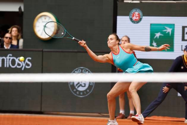 June 7, 2025, Paris, Paris, France: Aryna Sabalenka (RUS) in action during the tennis Grand Slam of Roland Garros 2025 ladies final match between Aryna Sabalenka (RUS) and Coco Gauff (USA) at Philippe Chatrier central court in Roland Garros Stadium - on June 07 2025.Paris - France Paris France - ZUMAb253 20250607_zsp_b253_023 Copyright: xLoicxBaratouxx