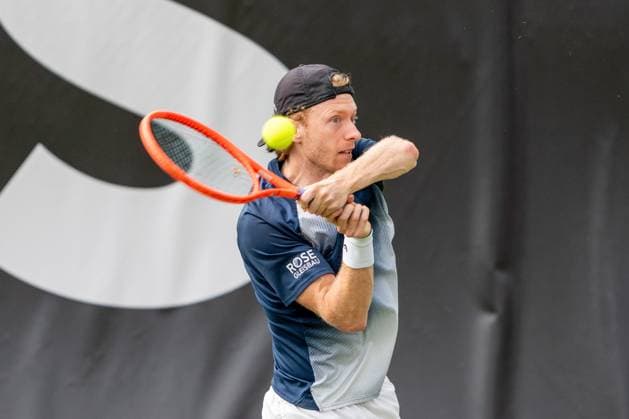 Backhand shot by Max Wiskandt, Max Wiskandt vs Yannick Hanfmann, Tennis, ATP Tournament, Boss Open, Court No 1, Qualification, 07 06 2025, Max Wiskandt vs Yannick Hanfmann, Tennis, ATP Tournament, Boss Open, Court No 1, Qualification, 07 06 2025, Stuttgart Copyright: xEibner-Pressefoto EdwardxCheungx EP_ECG